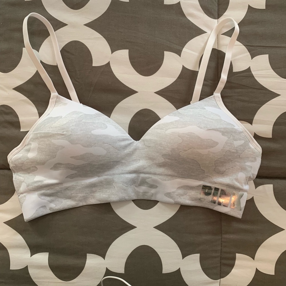 Victoria’s Secret PINK bra
